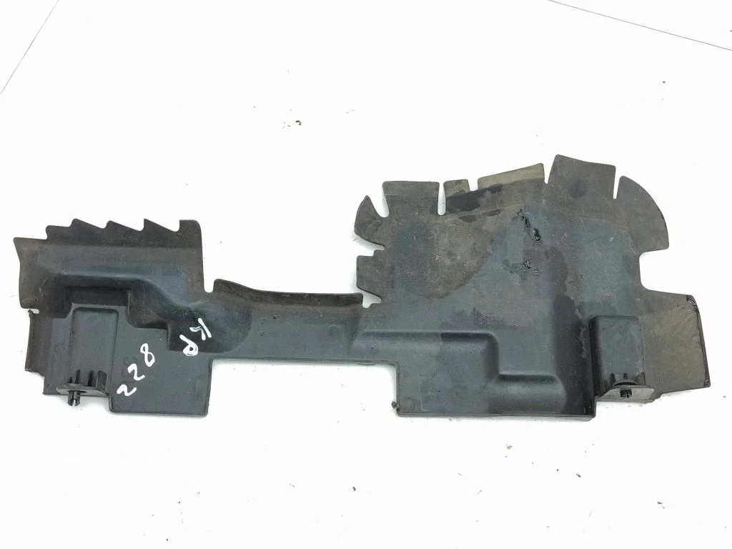 Intercooler air guide/duct channel 9818196280