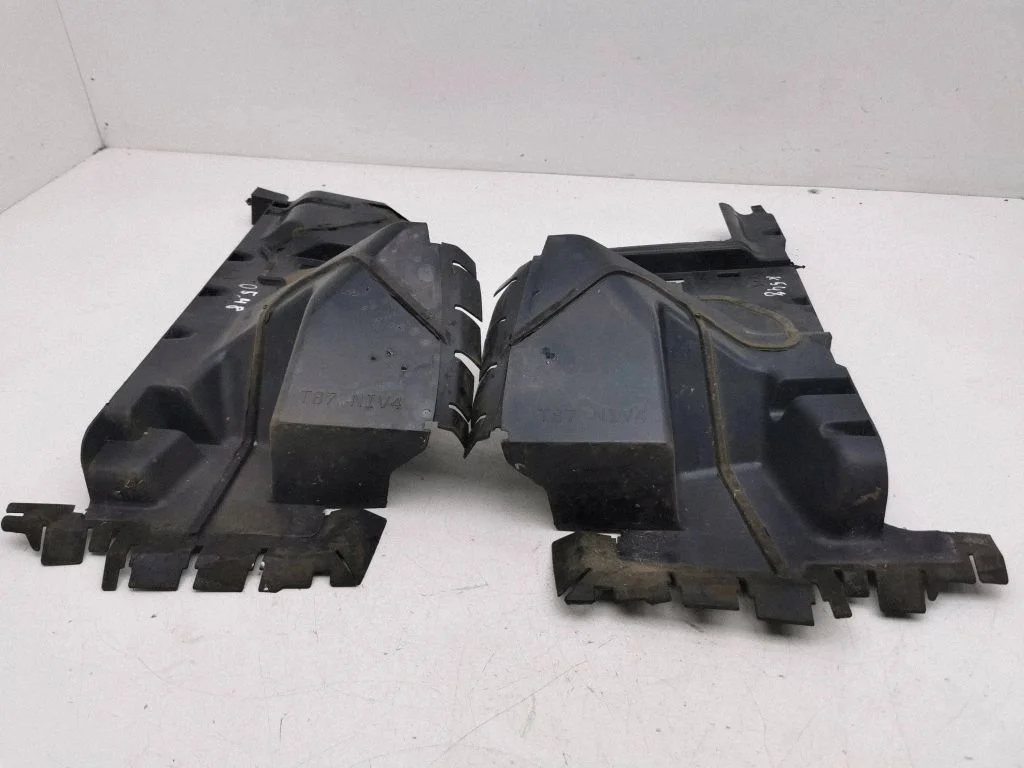 Intercooler air guide/duct channel 9670111980