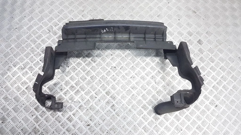 Intercooler air guide/duct channel – Mercedes-Benz ML-Class W164 (2005-2011)