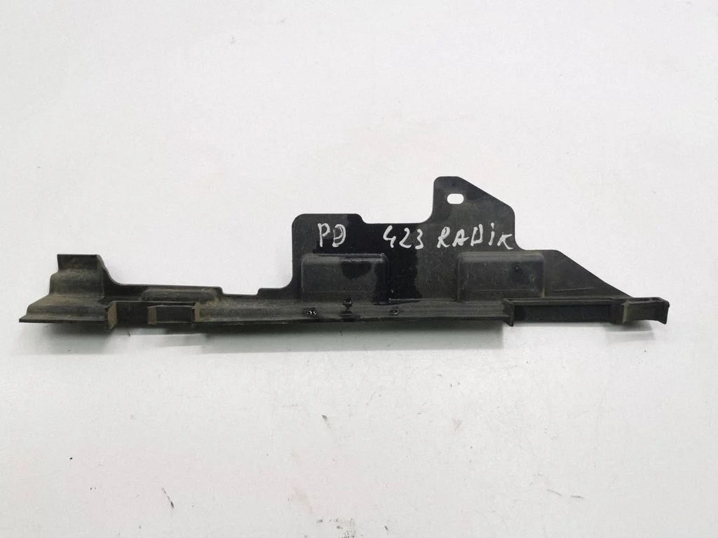 Intercooler air guide/duct channel