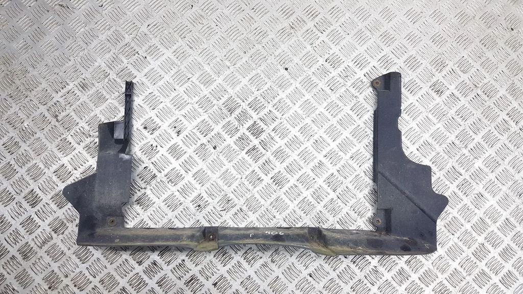Intercooler air guide/duct channel 60686525
