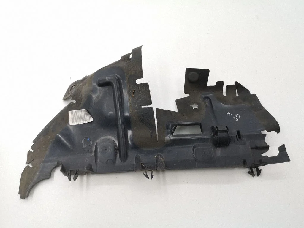 Intercooler air guide/duct channel P9682510580