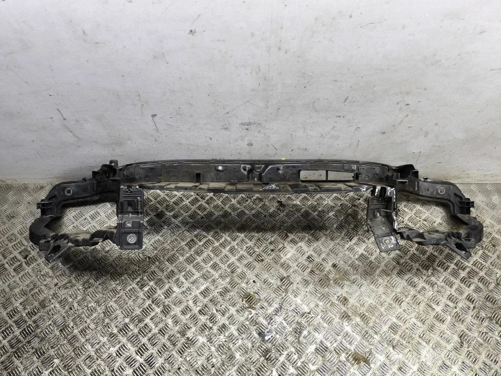 Radiator support slam panel EM2B8B041B
