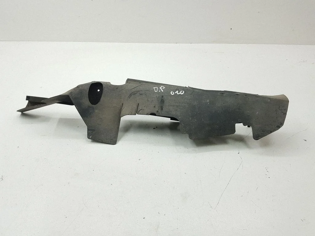 Intercooler air guide/duct channel 3B0121284F
