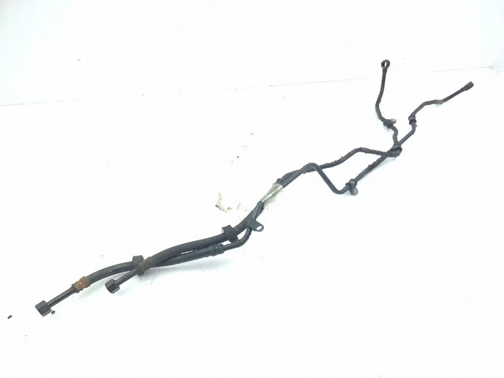 Gearbox oil cooler pipe/hose