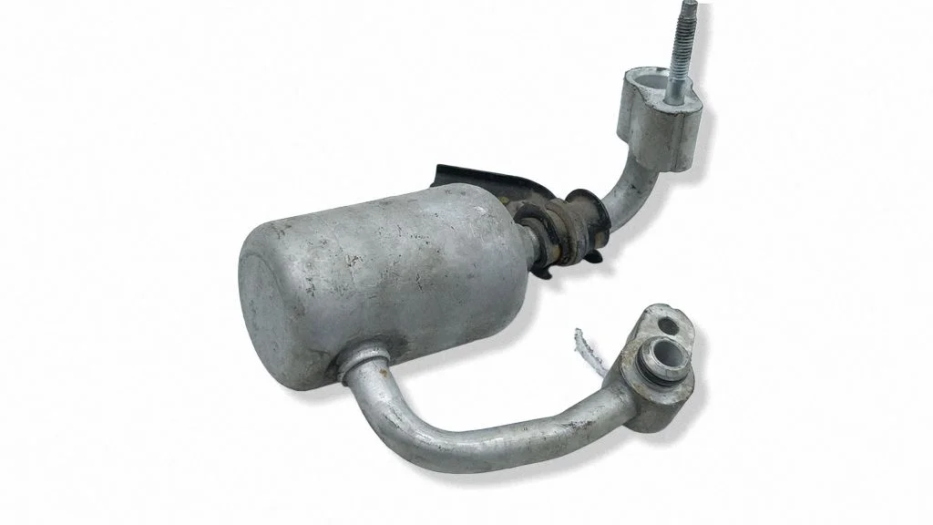 Air conditioning (A/C) air dryer