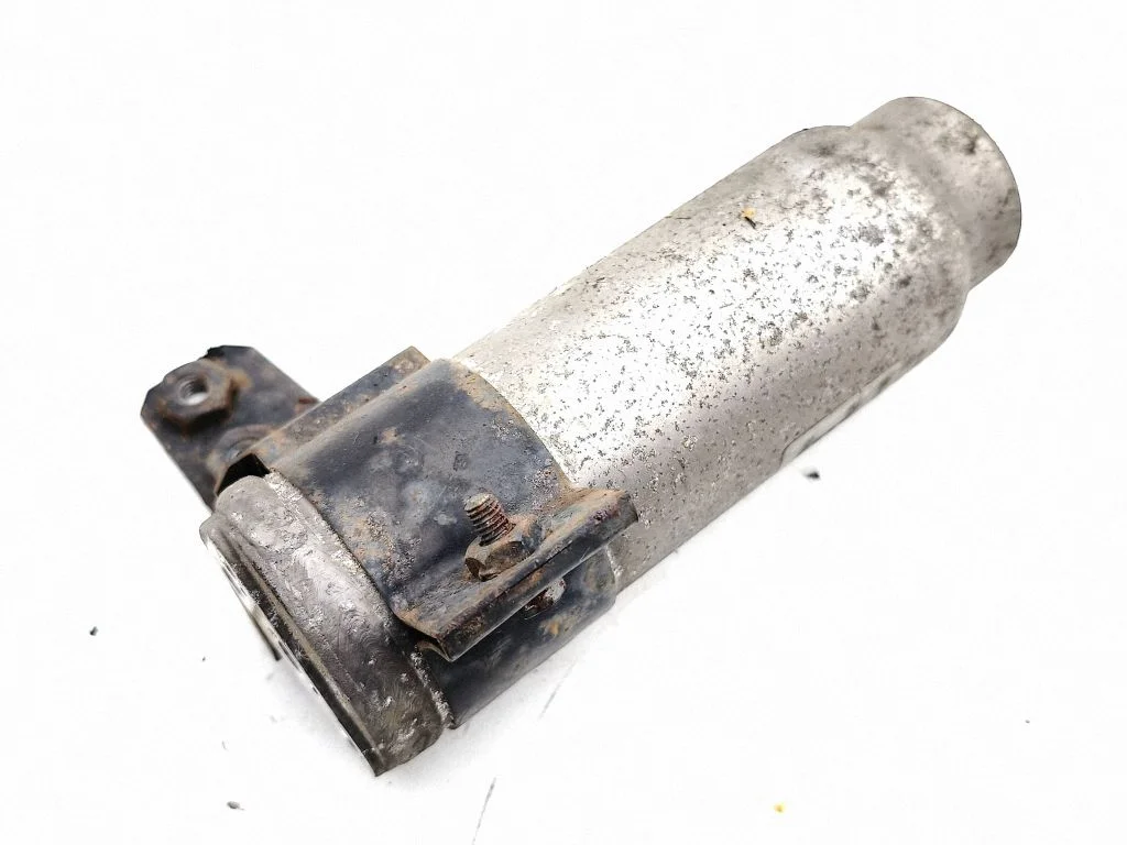 Air conditioning (A/C) air dryer 00AL668
