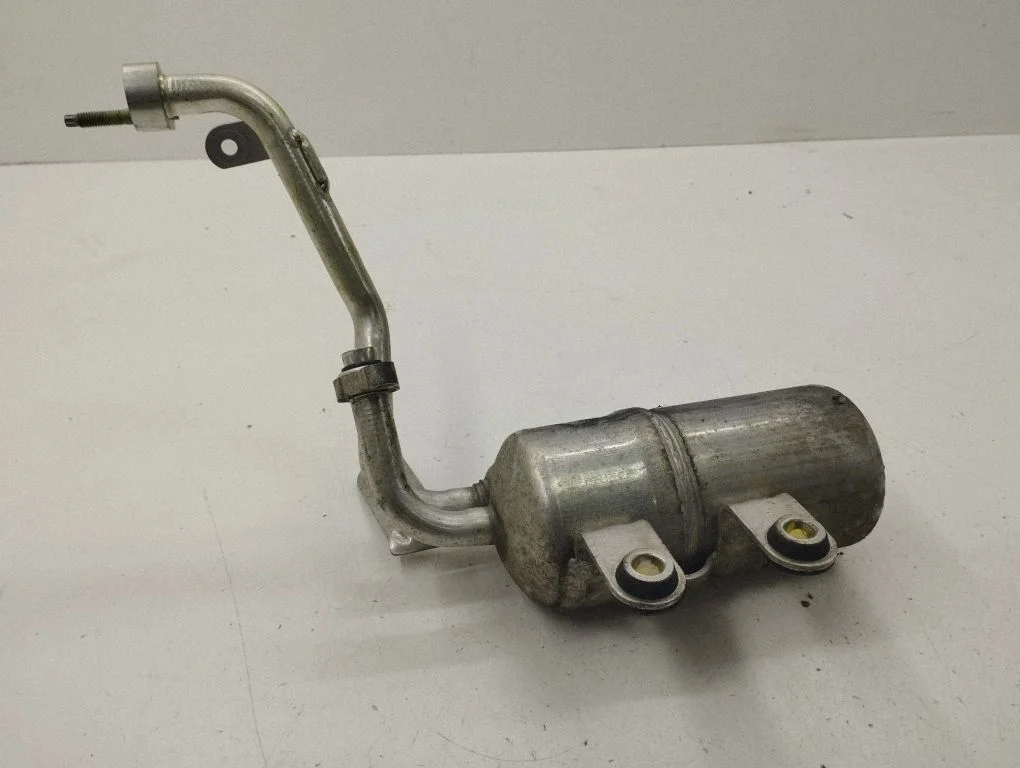 Air conditioning (A/C) air dryer