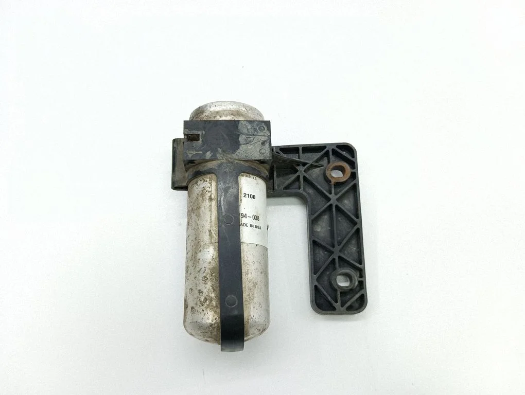 Air conditioning (A/C) air dryer – Chrysler Voyager (1996-2001)
