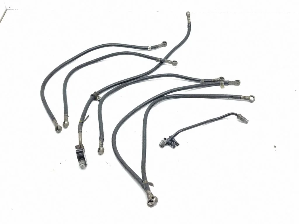 Gearbox oil cooler pipe/hose