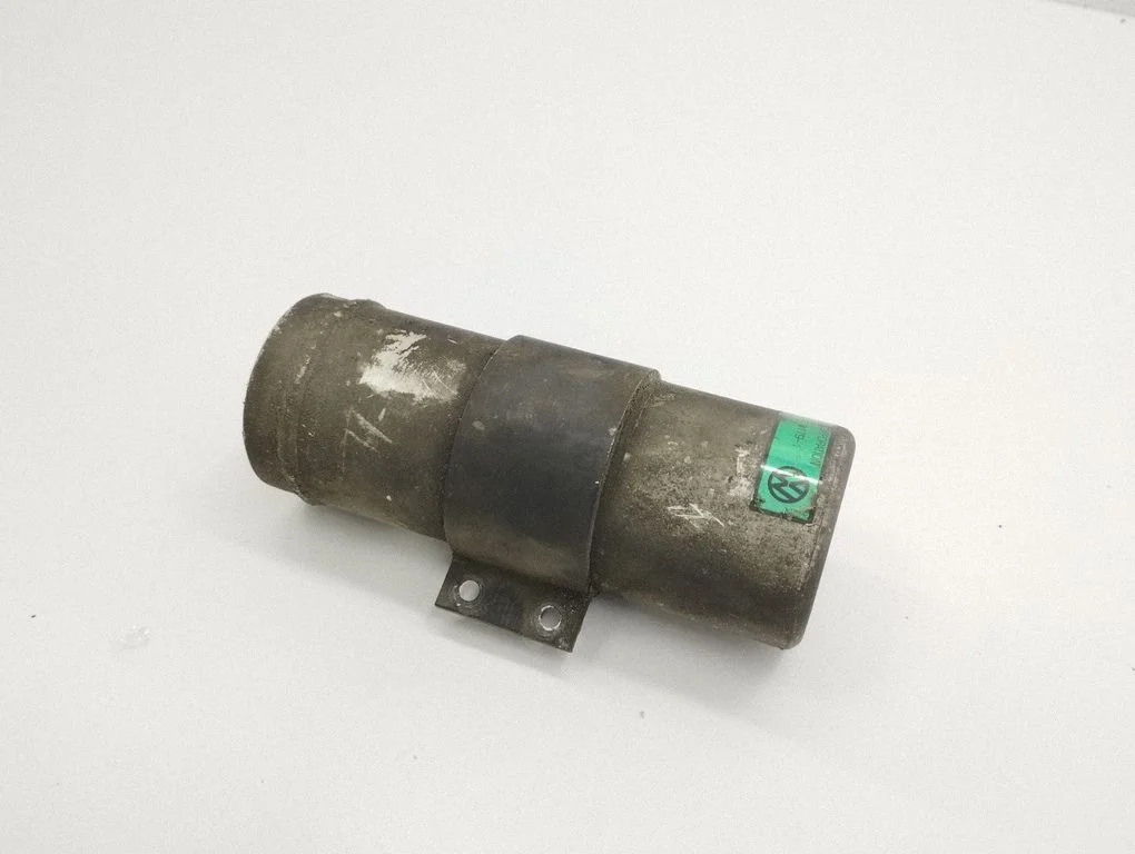 Air conditioning (A/C) air dryer 1C0820191