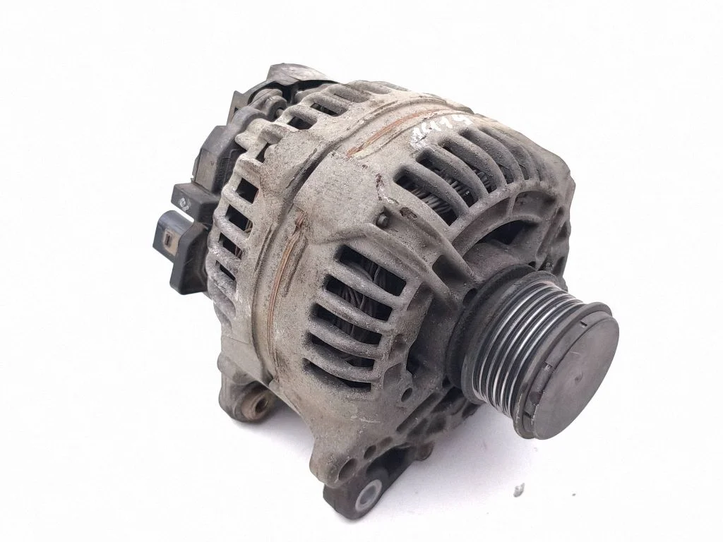 Generator/alternator 038903024F
