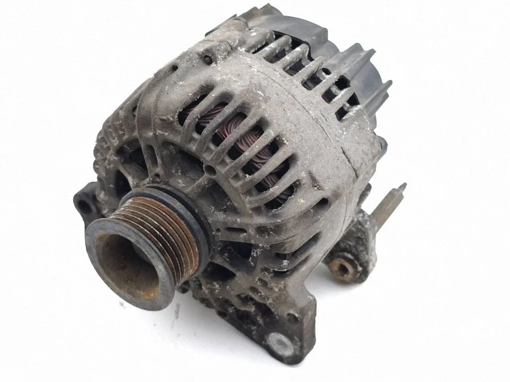 Generator/alternator 036903024H