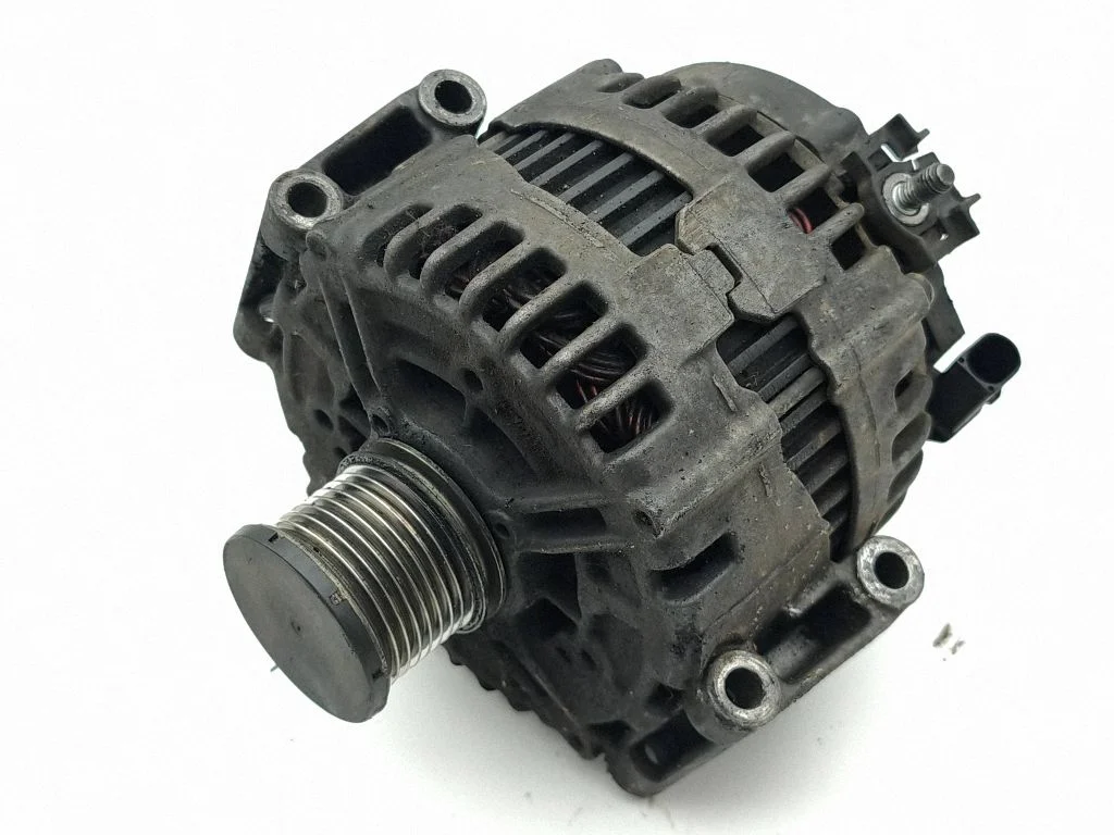 Generator/alternator A0131540902