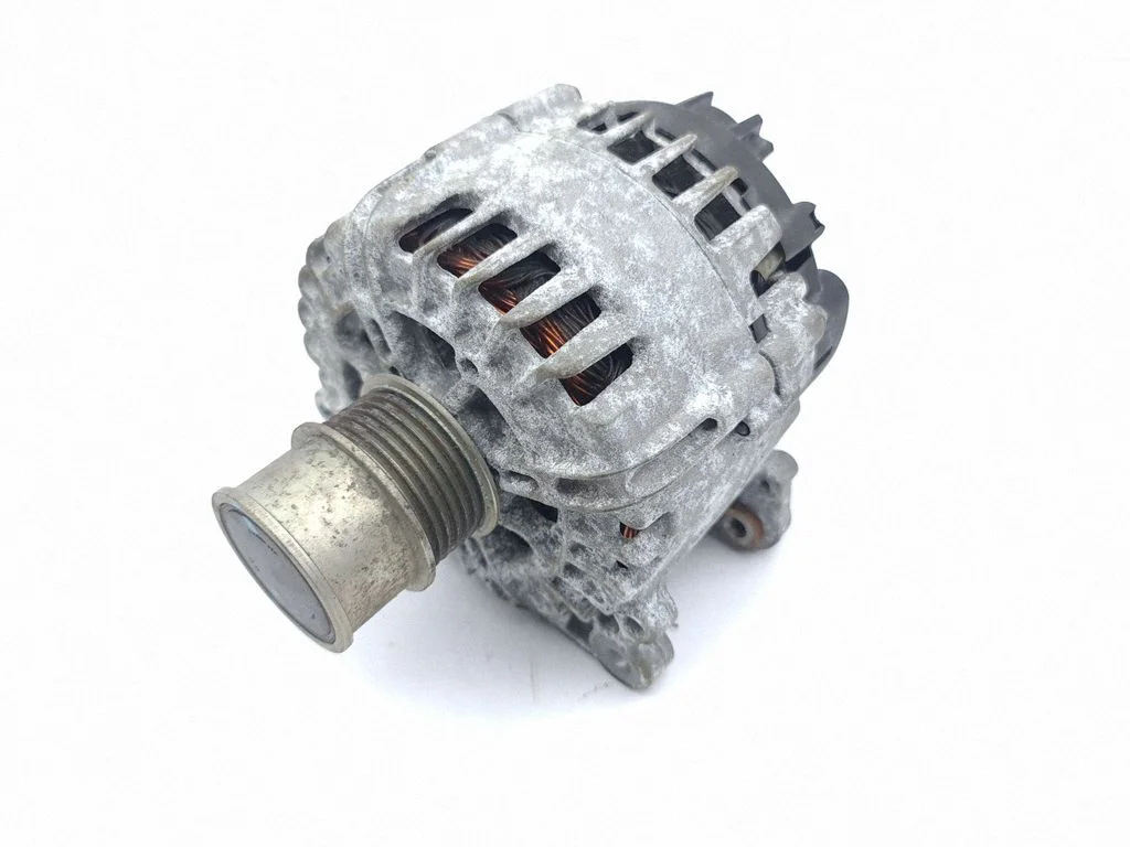 Generator/alternator 05E903026Q