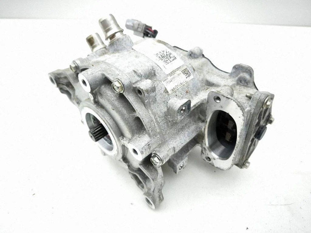 Generator/alternator 231B15778R