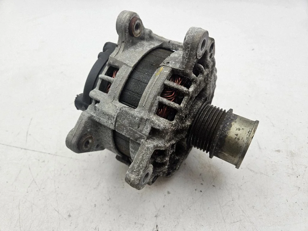 Alternator 05E903026R