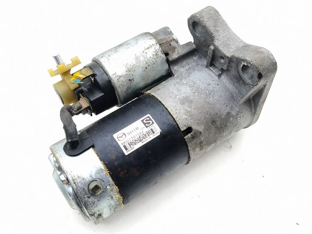 Rozrusznik M001T81582