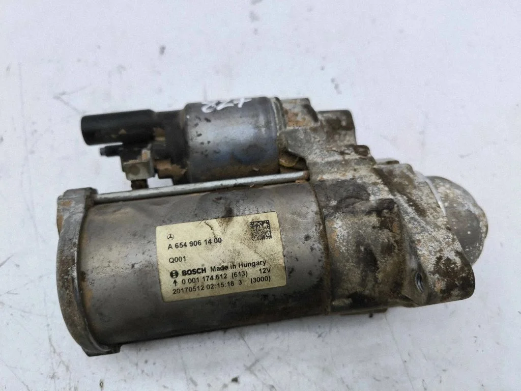 Starter motor A6549061400