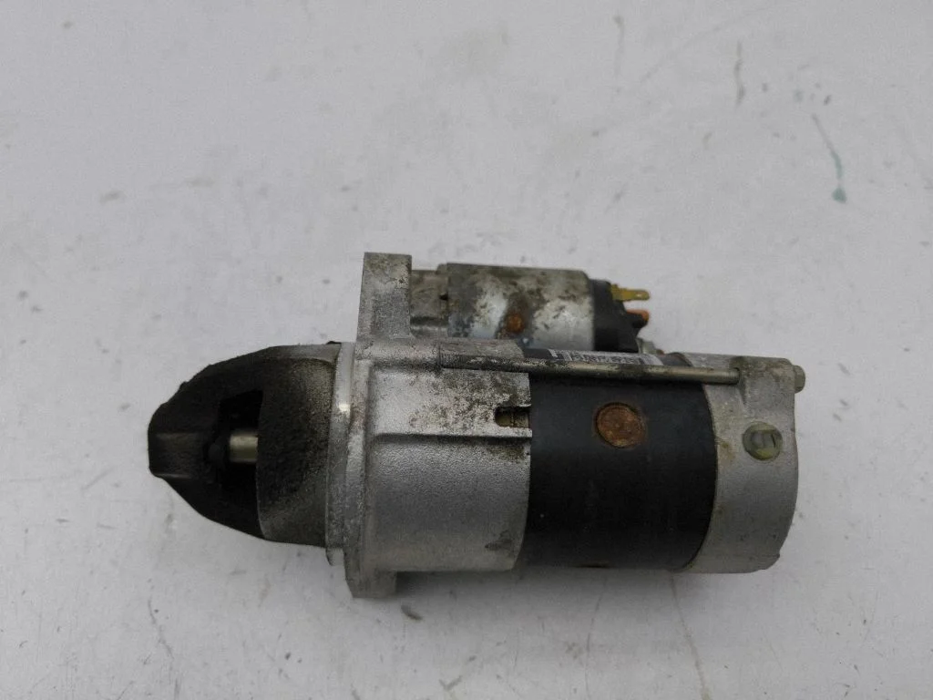 Starter motor 3110061MA