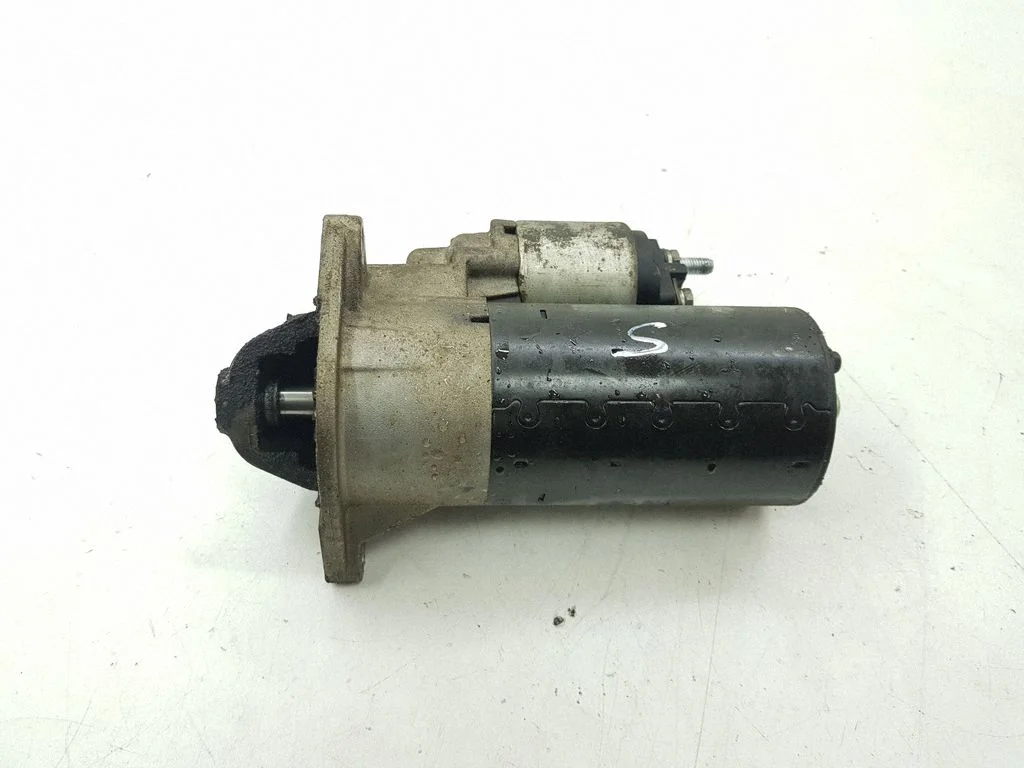 Starter motor 51810308A152