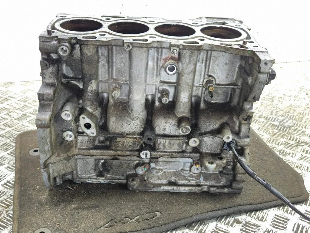 Mootoriplokk – Toyota Avensis T270 (2009-2012)