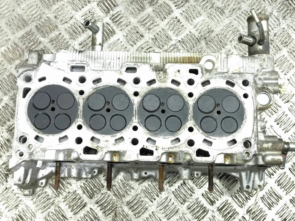Engine head
