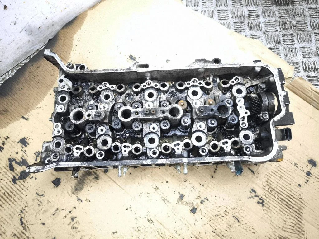 Engine head