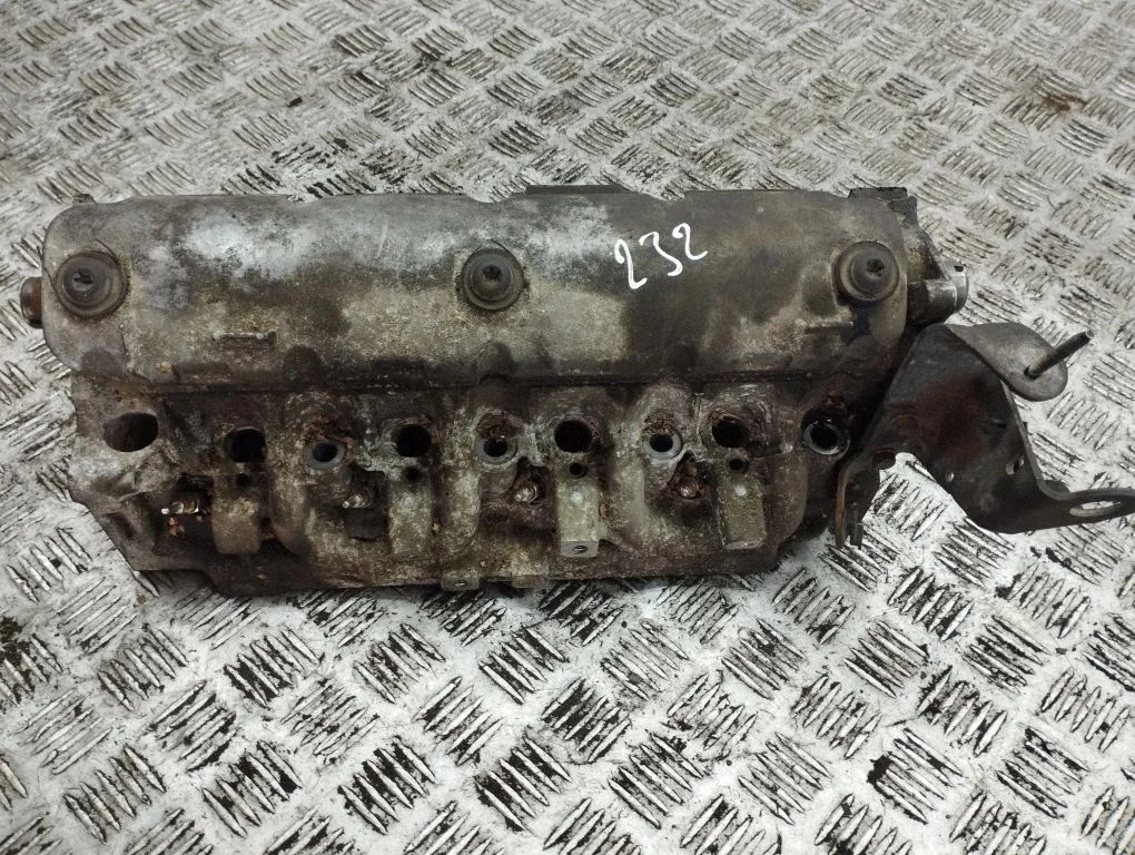 Engine head