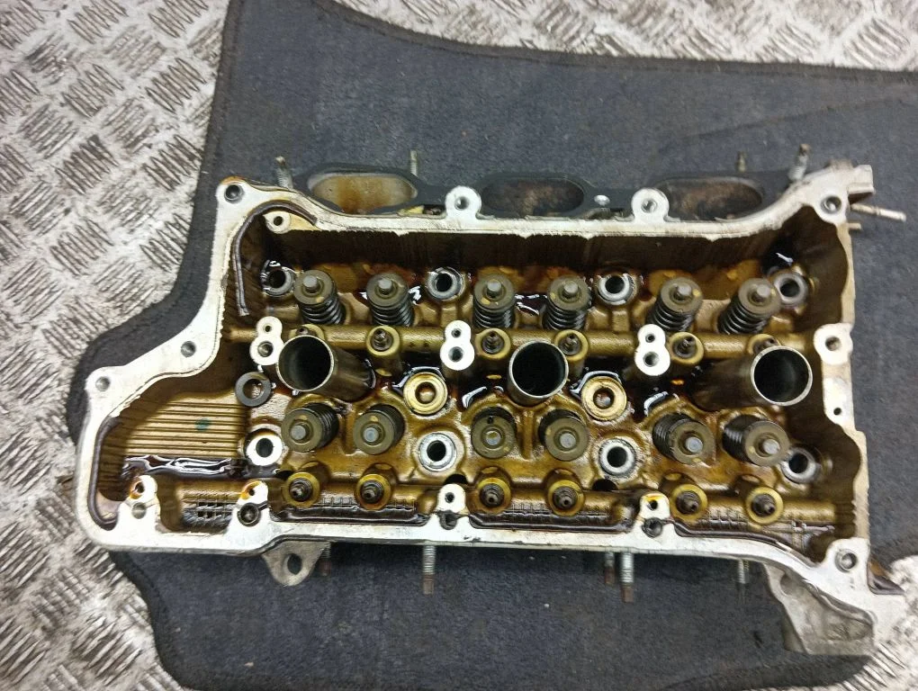 Engine head
