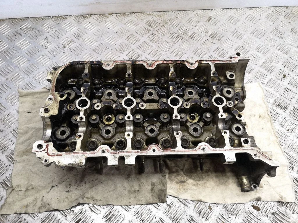 Engine head