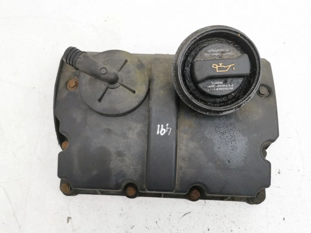 Rocker cam cover 045103475B