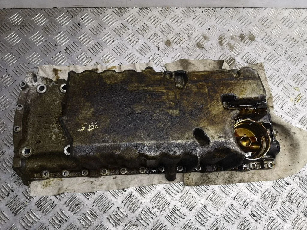 Oil sump 9471443