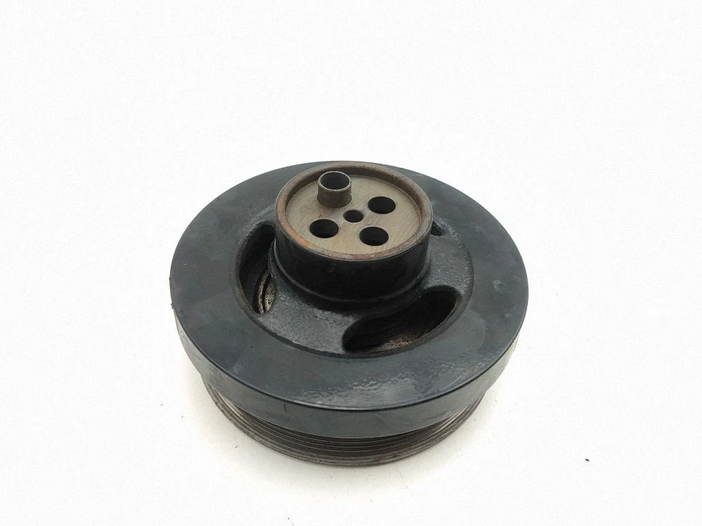 Crankshaft pulley A6510351012