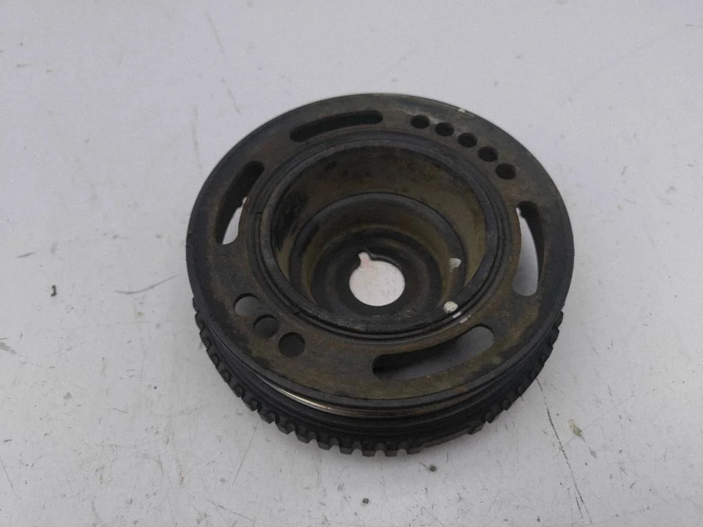 Crankshaft pulley 90531581