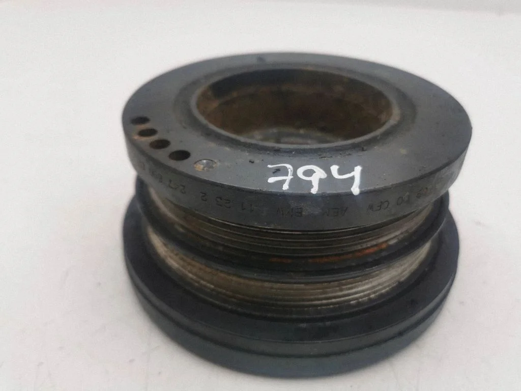 Crankshaft pulley 2247890