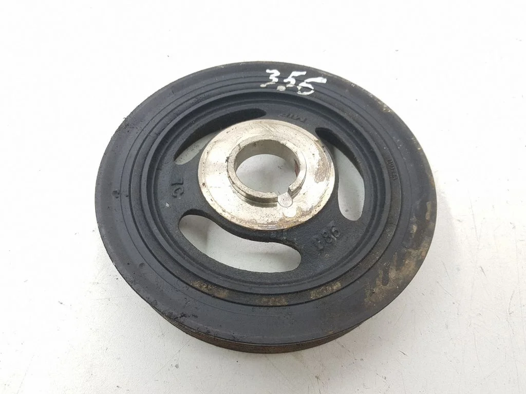 Crankshaft pulley 5110124A