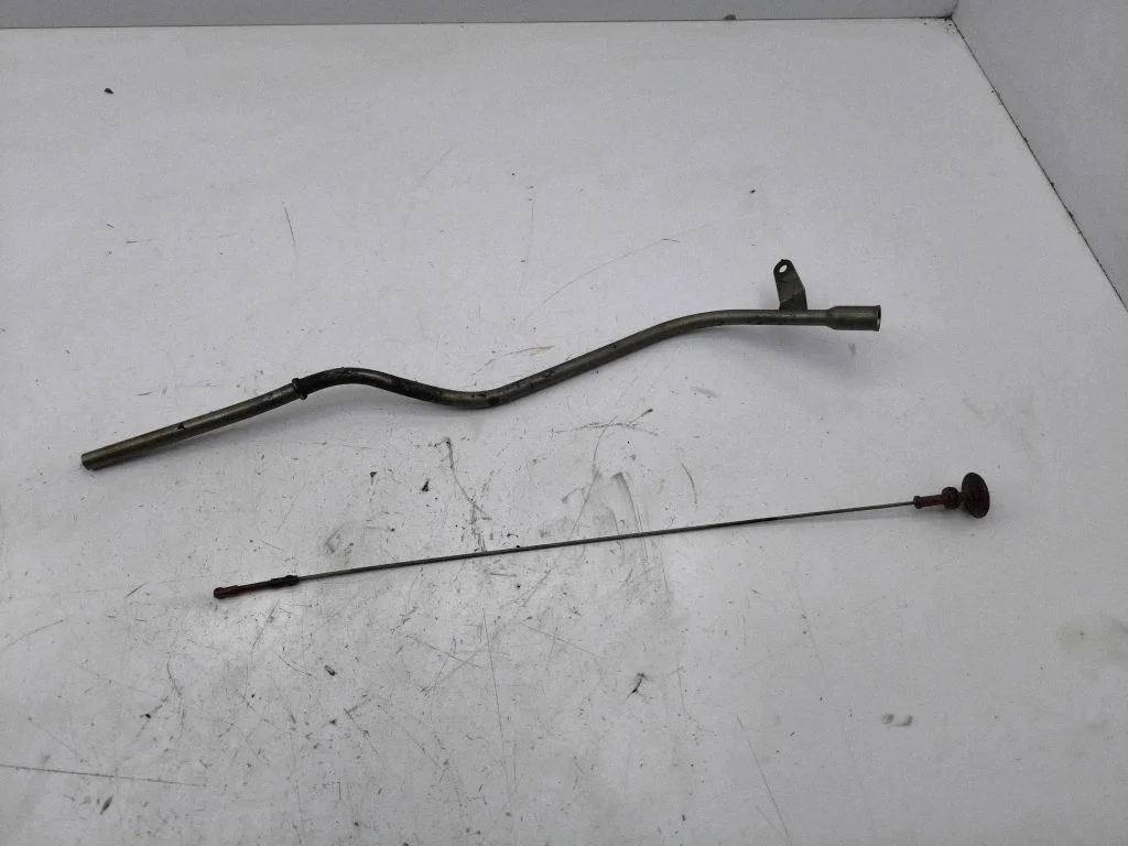 Oil level dip stick