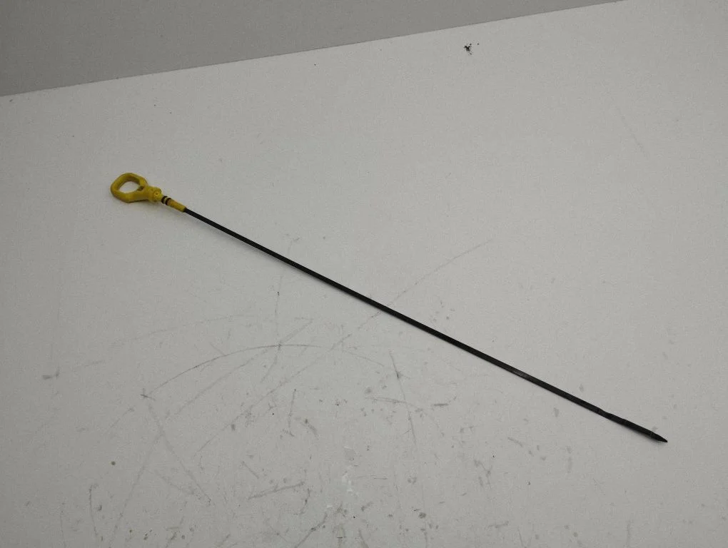 Oil level dip stick 05C115611G