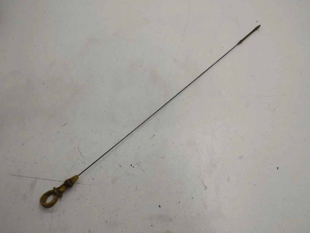 Oil level dip stick