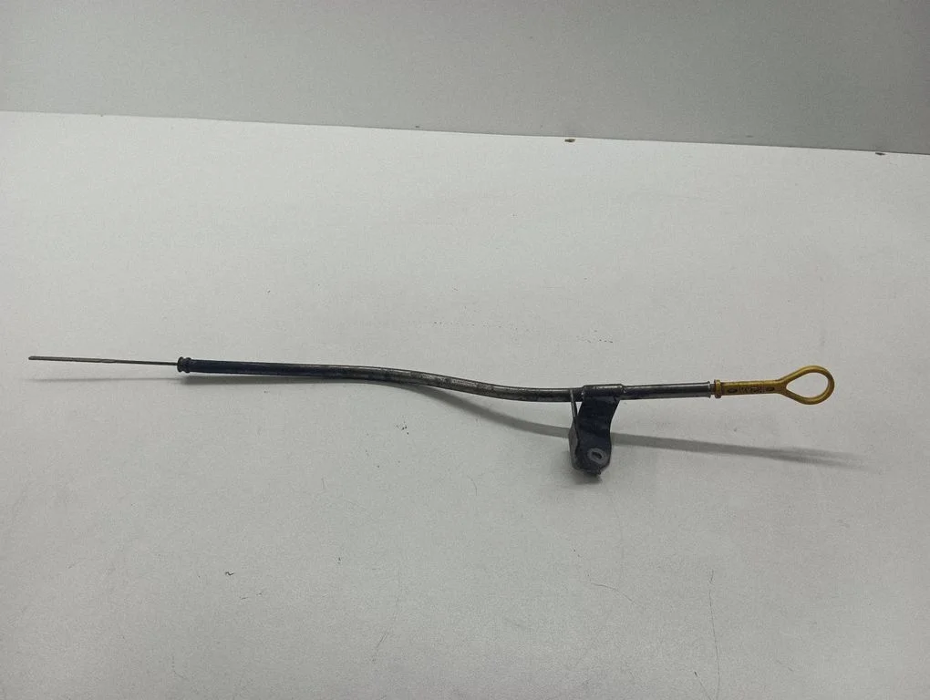 Oil level dip stick R2AA