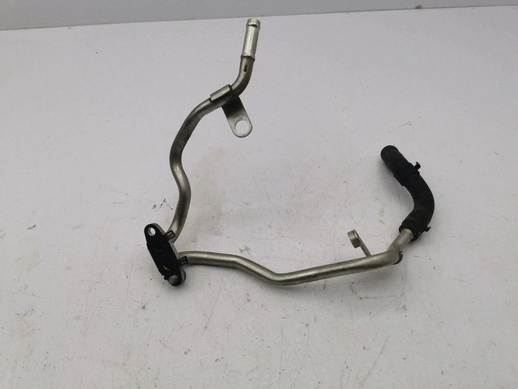 Coolant pipe/hose 05E122447F
