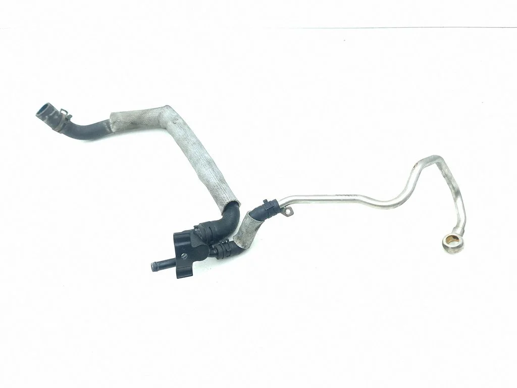 Coolant pipe/hose 07C121598C