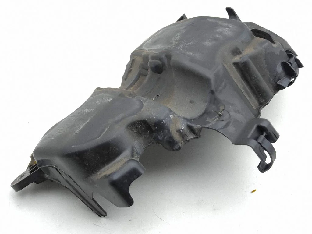 Mootori kate (kaunistus) 175B15263R