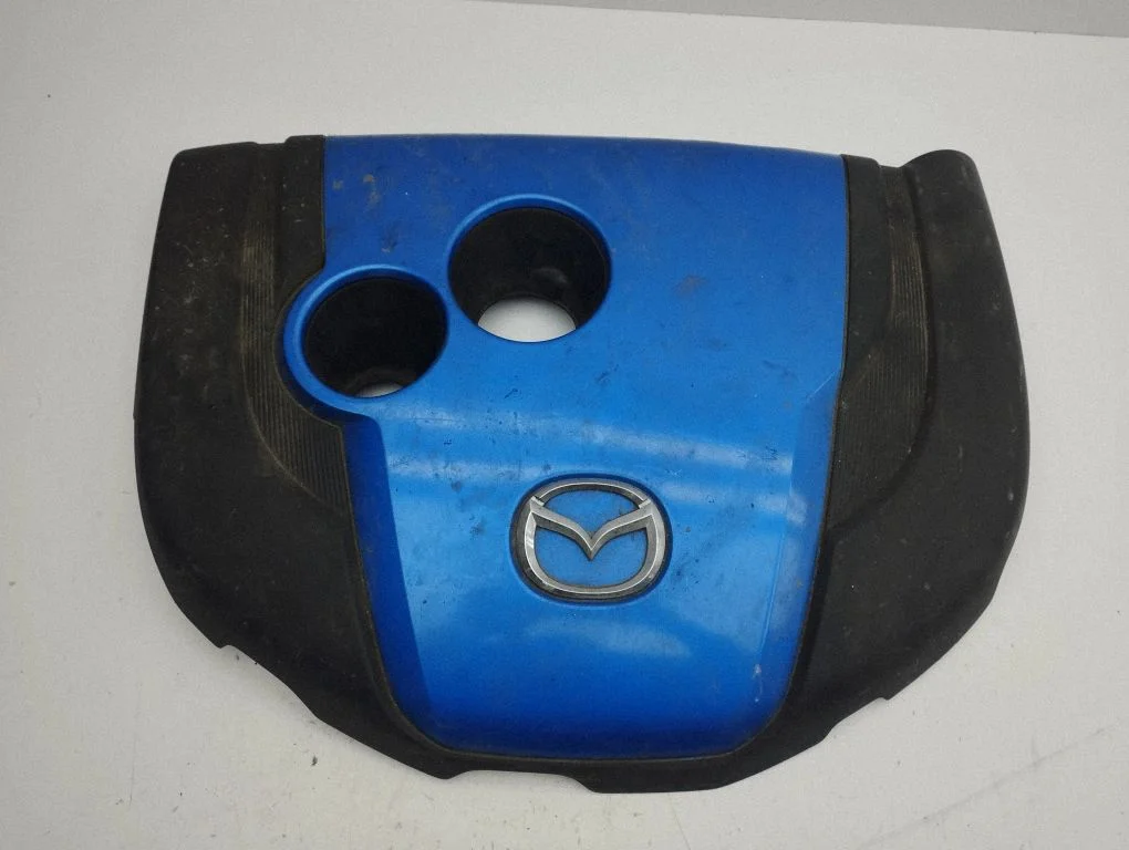 Engine cover (trim)