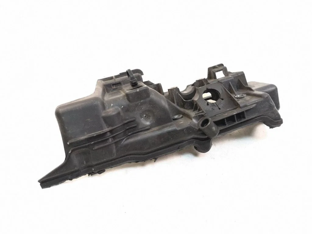 Engine cover (trim) 300322614