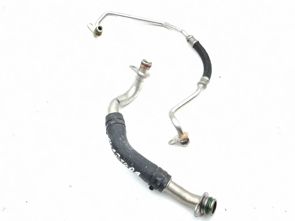 Turbo turbocharger oiling pipe/hose 06B145140