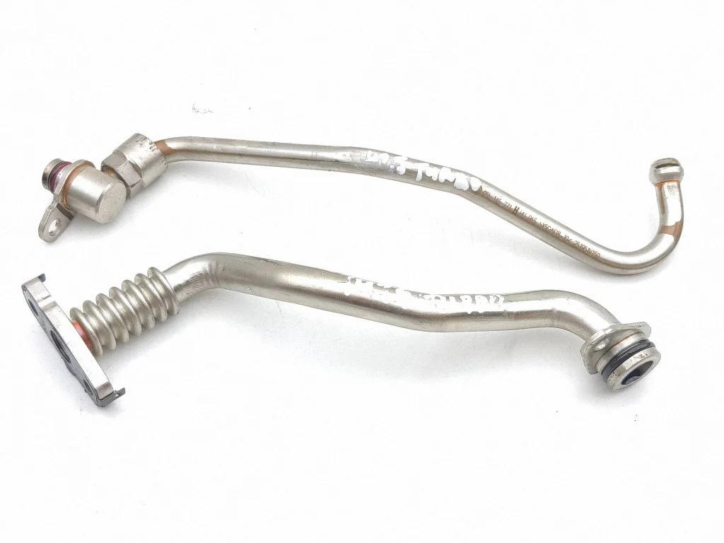 Määrimistoru(d)/-voolik(ud) 05L145736A