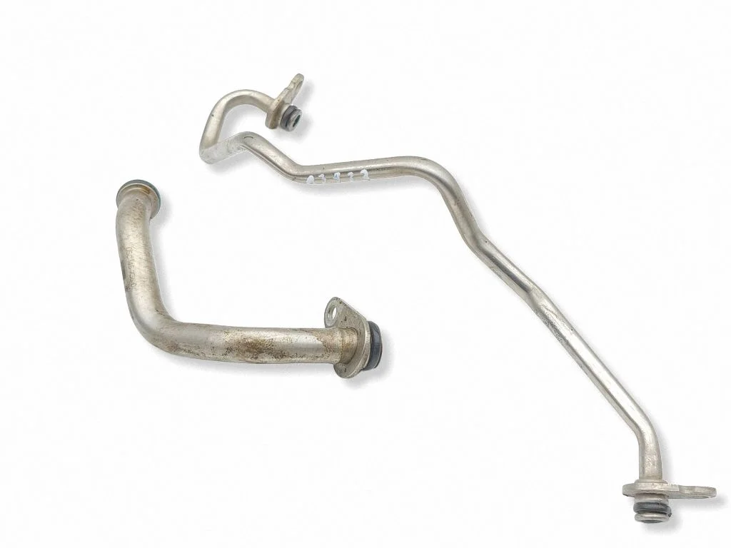 Turbo turbocharger oiling pipe/hose 05C145735D
