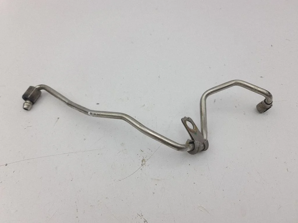 Turbo turbocharger oiling pipe/hose 04L145771H